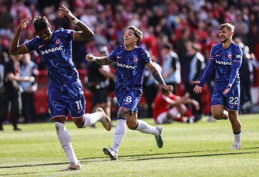 首届梅西杯于今日在迈阿密拉开帷幕，梅西本人亲自出席开幕式